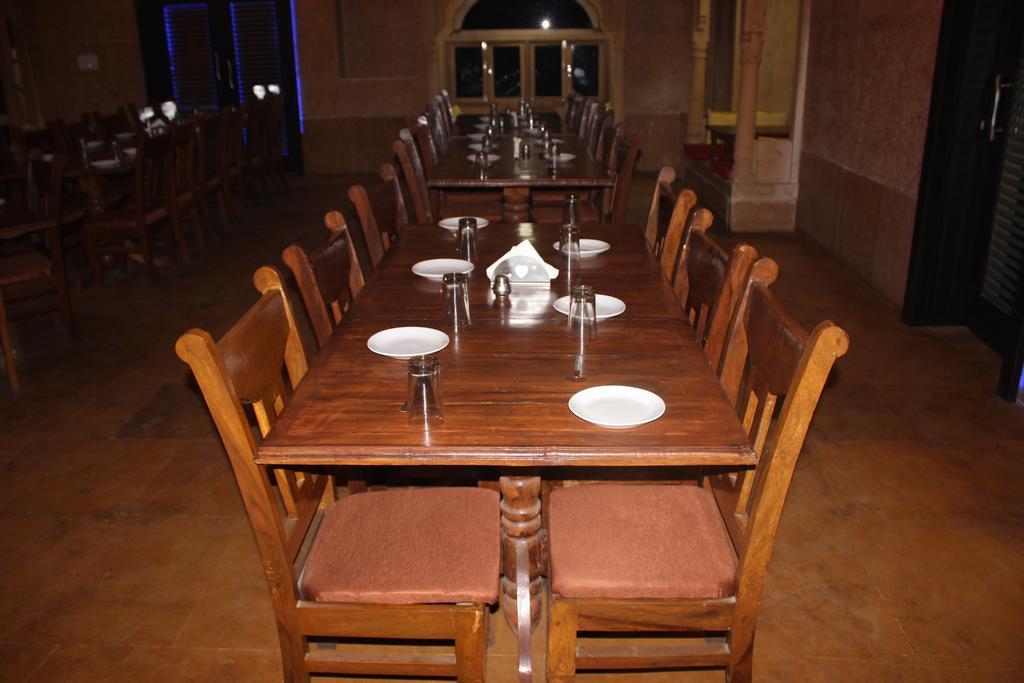 Hotel Prince-Near Jaisalmer Fort Exterior foto